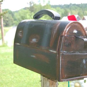 Lunch Pail Mailbox from Crossknots Custom Woodworking