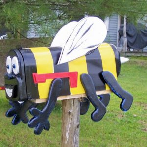 Bumblebee Mailbox from Crossknots Custom Woodworking